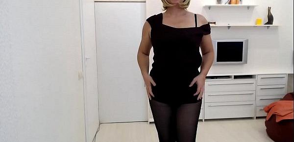  POV - JOI with countdown in black pantyhose
